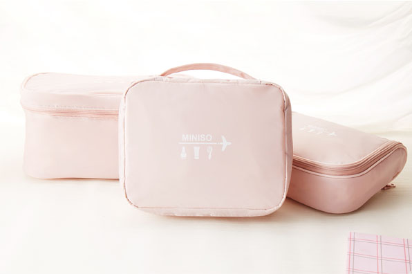 Miniso cheap online bags